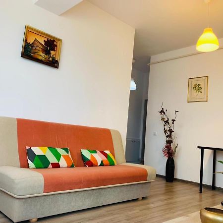 Renting Solutions Palas Jászvásár Kültér fotó