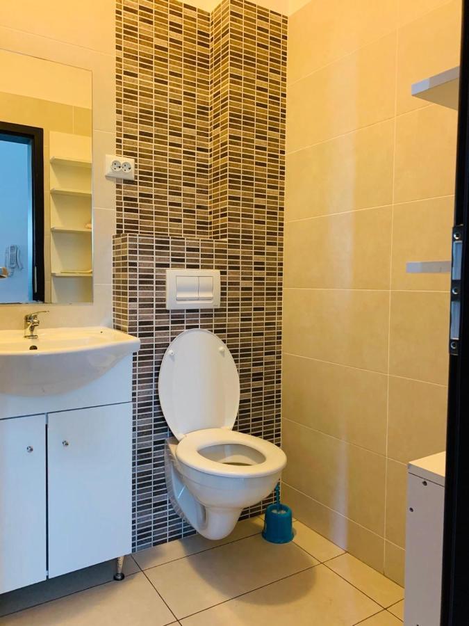 Renting Solutions Palas Jászvásár Kültér fotó